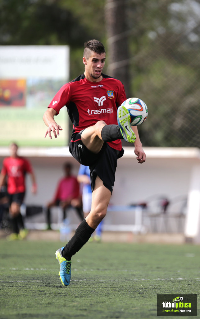 El delantero vasco Górriz ha debutado esta temporada con gol.