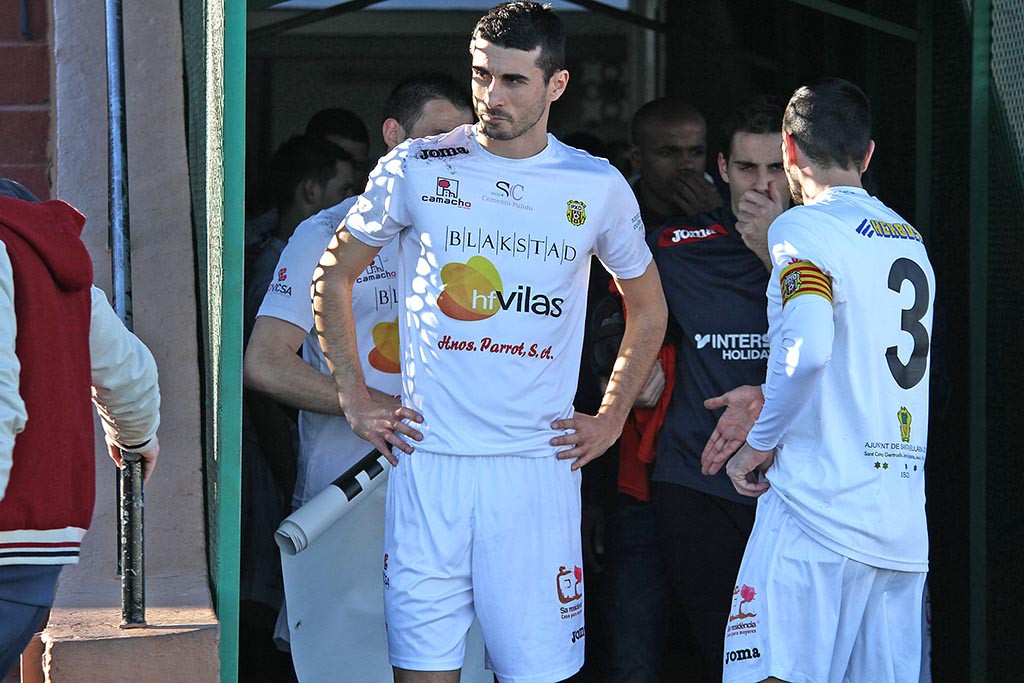 El mediocentro Borja Pando regresa al estadio donde creció como futbolista.