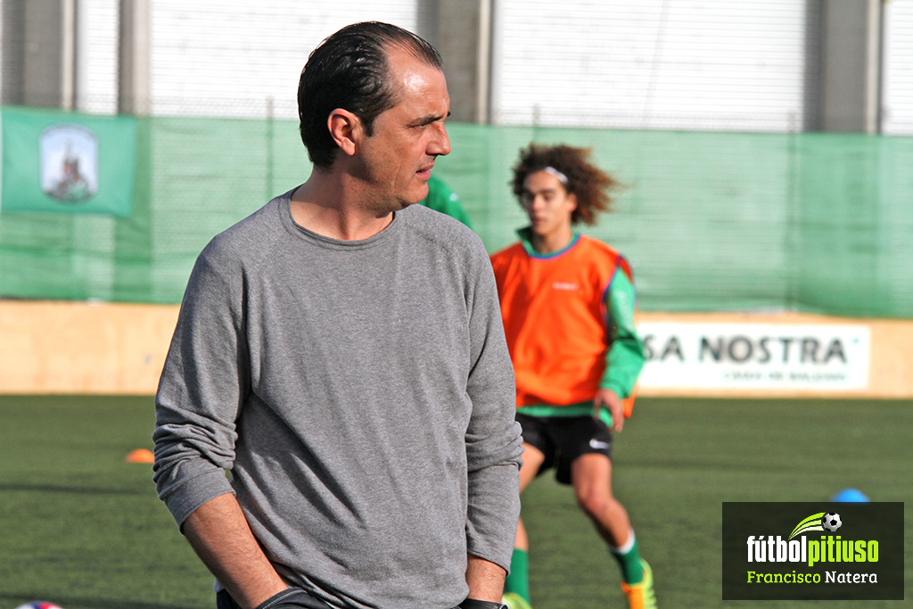 Juanjo Cruz, exentrenador del Sant Jordi de la Liga Nacional Juvenil, en una imagen de archivo.