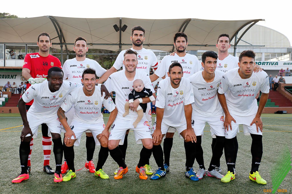 Alineación titular de la Peña la pasada jornada, en el derbi frente al San Rafael.