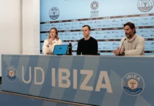 Diez años después, la UD Ibiza corre con su gente