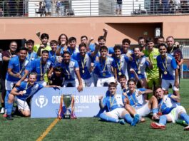 Un pueblo, 58 años de fútbol y un Primera en el horizonte: Sant Rafel está a un partido de hacer historia 798021790_28158243000506764_590704947543196003_n