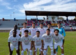 Once inicial de la Peña Deportiva posando antes del partido contra la UD Poblense en Sa Pobla